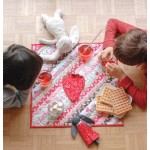 Strawberry Tea Quilt by Josanie /19.5x19.5"