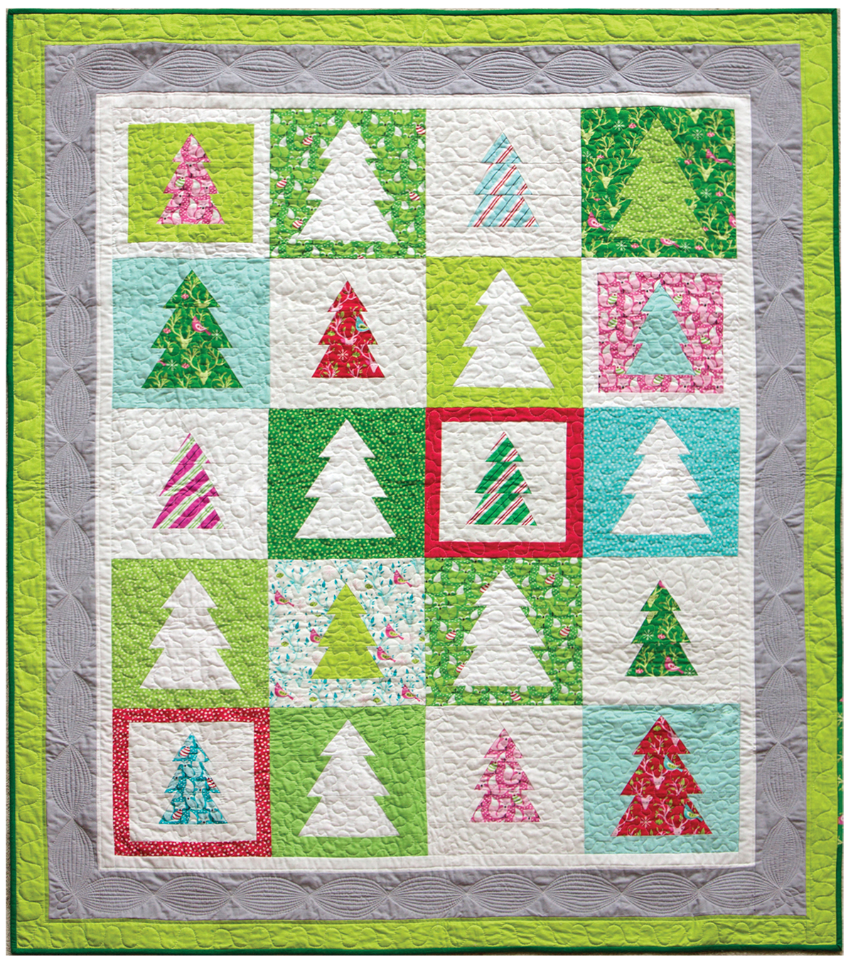 Festive Forest Quilt by Patty Sloniger / 41x56"