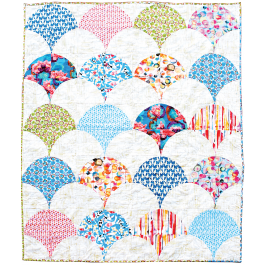 Chic Shells Quilt - Pieced by Meli Mathis /65"x78"