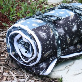 Light up your world  sleeping bag by Tamara Joy