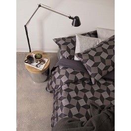 Luxe Wide Back Bedding