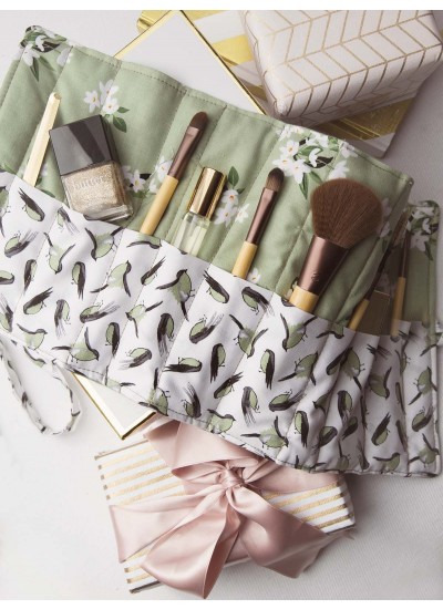 Make Up Brush roll Up by Mimi G featuring Bed of Roses Collection