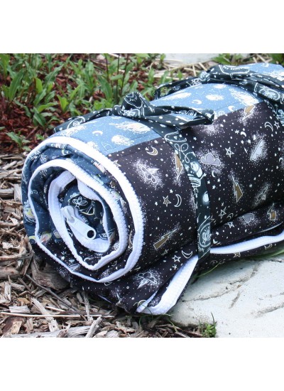 Light up your world  sleeping bag by Tamara Joy