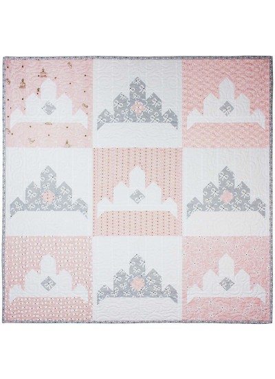 Katherine Quilt by It’s Sew Emma 42.5"x42.5" - Fat quarter Baby Book