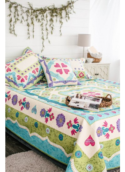 Simply Dreamy Magical Quilt and pillows made by sarah vedeler designs